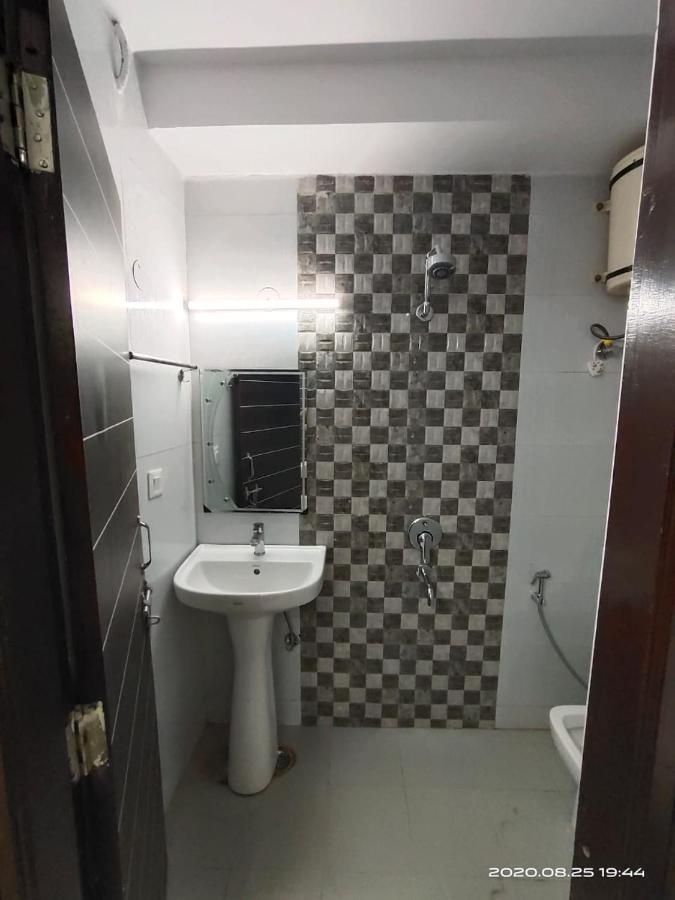Hotel Royal Town Νέο Δελχί Εξωτερικό φωτογραφία
