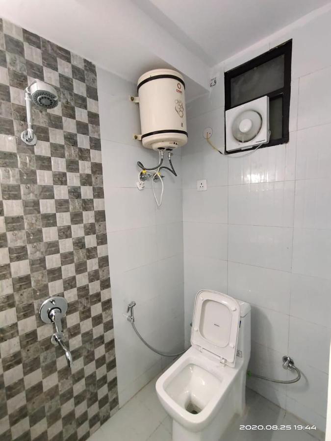 Hotel Royal Town Νέο Δελχί Εξωτερικό φωτογραφία